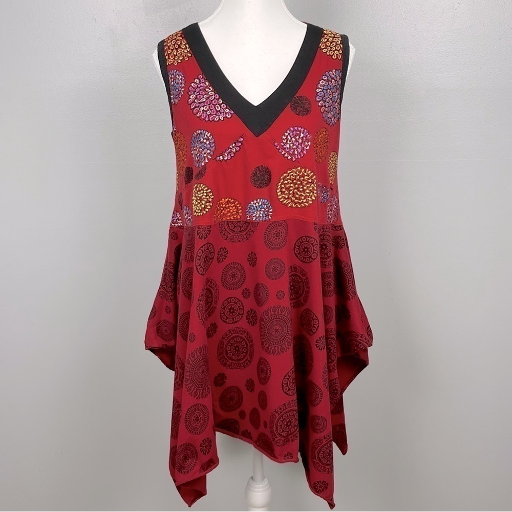 Couleurs du Monde cotton embroidered mandala print handkerchief hem XL(US 10/12)